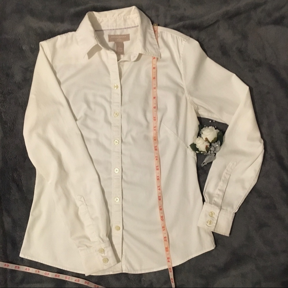 Banana Republic Women’s Petite White Shirt
